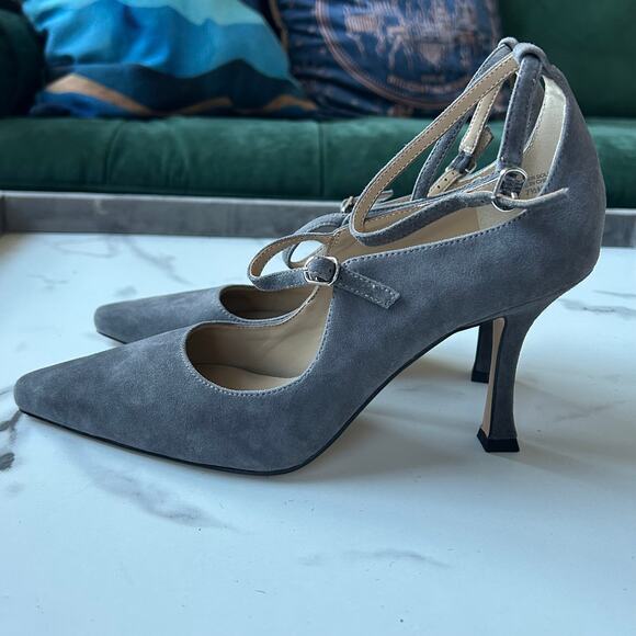 Ann Taylor Gray Suede Pointed Toe Pumps Size 7.5 - Picture 5 of 9